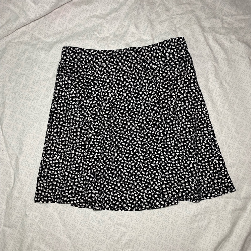 Forever 21 Flowy Skirt: Size XS